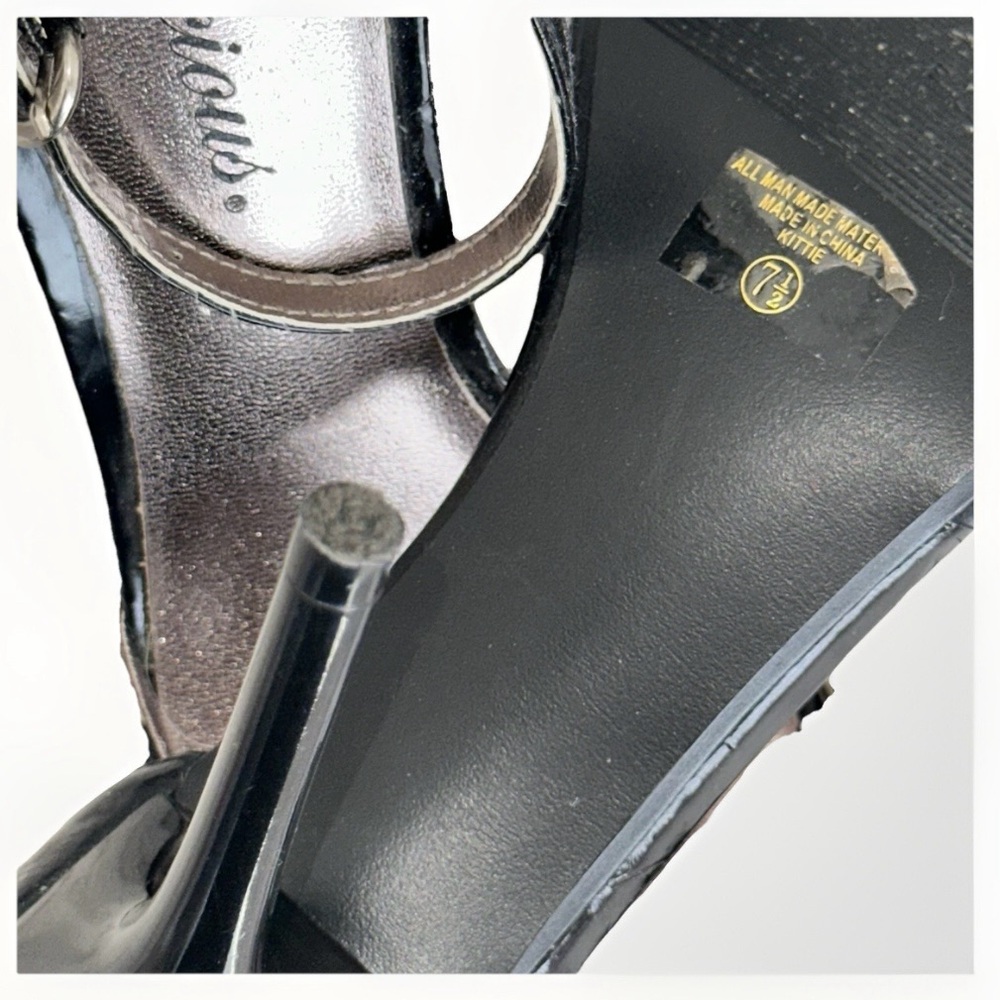 Delicious Peep Toe Stilettos Size 7.5 Women’s With Animal Cheetah Print - Picture 7 of 7
